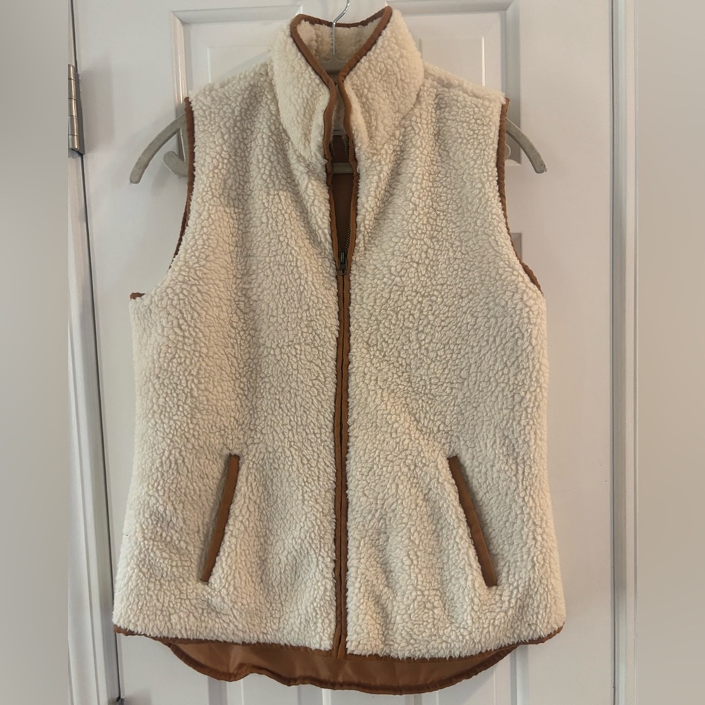 Old Navy Sherpa vest